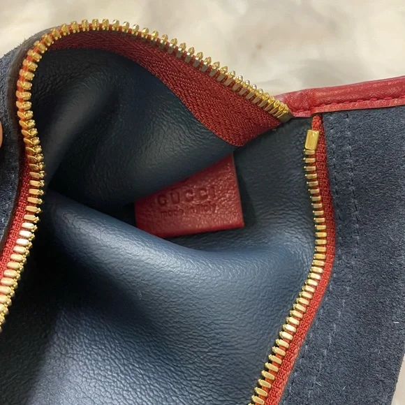 Large Gucci Rajah tote with Pouch - Picture 7 of 11